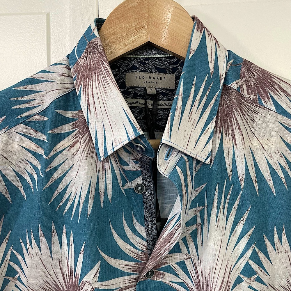 Ted Baker London short-sleeve floral summer shirt [NEW WITH TAGS]